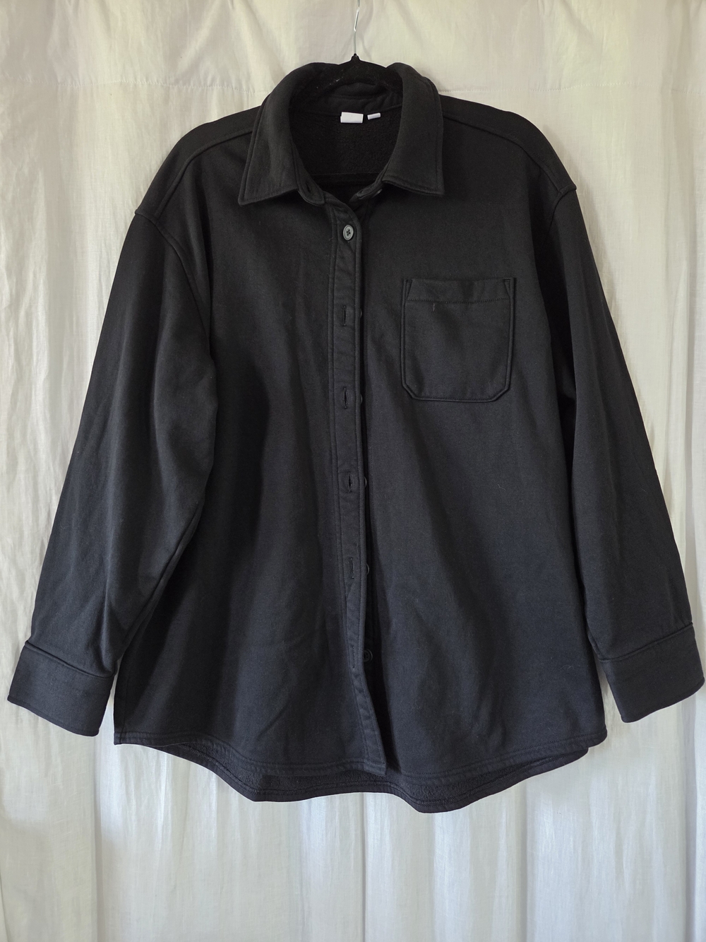 GAP | Men's Black Button-Up Shirt Jacket - Classic Collared Pocket
